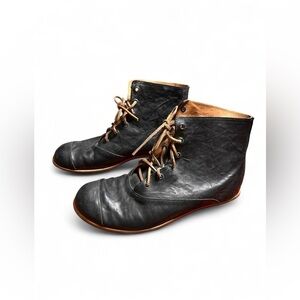 Mens black Cliff Dweller Boxer boots, designed by Ari and handmade in California